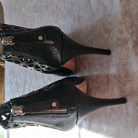 Alice And Olivia By Stacey Bendet Heels Size 40.5 - Picture 5 of 8